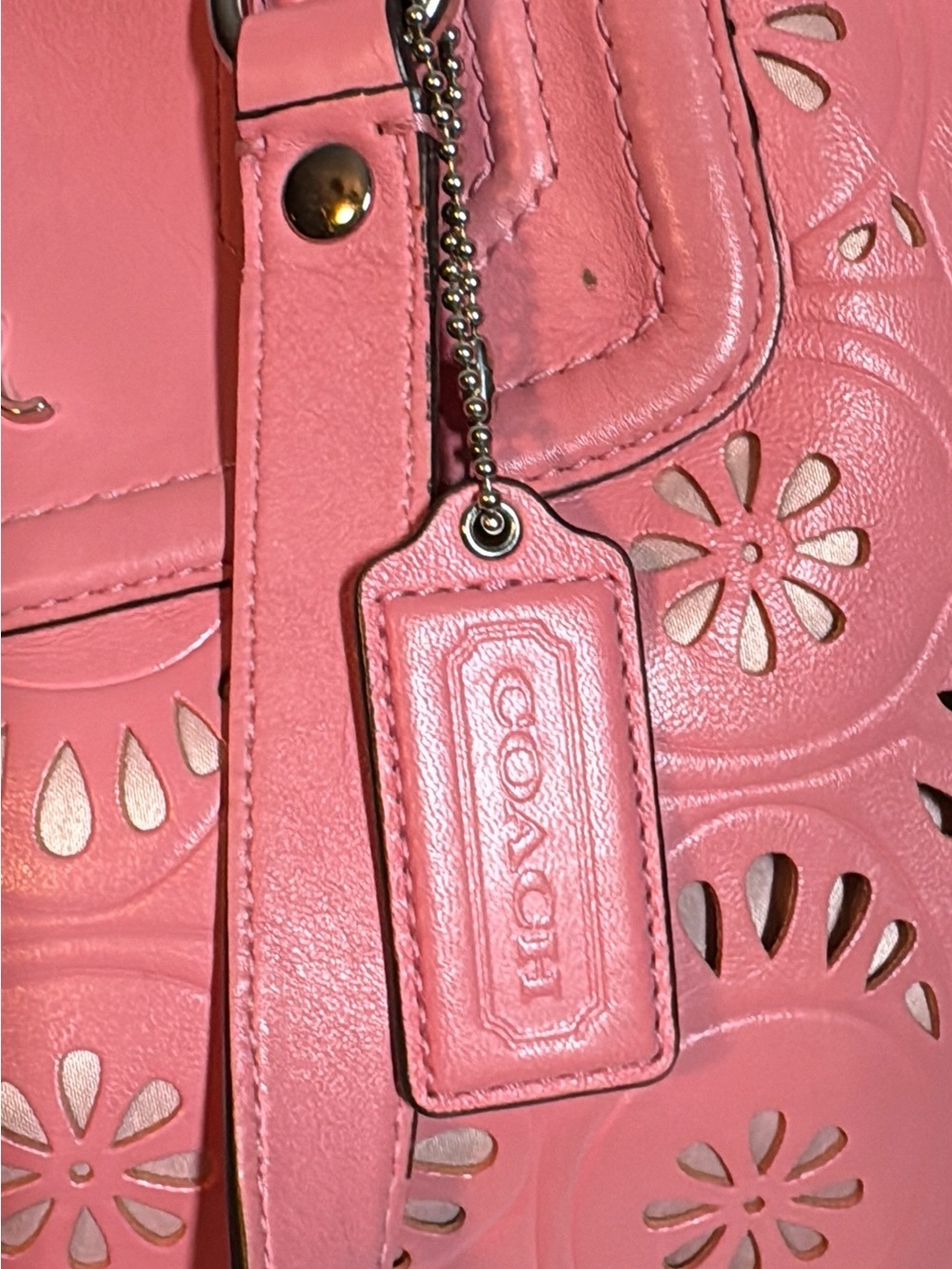 Coach Pink Leather Laser-Cut Floral Eyelet Carryall Shoulder Bag - Picture 5 of 10